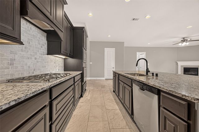 27124 Holtwood Grove Road, Magnolia, TX 77354