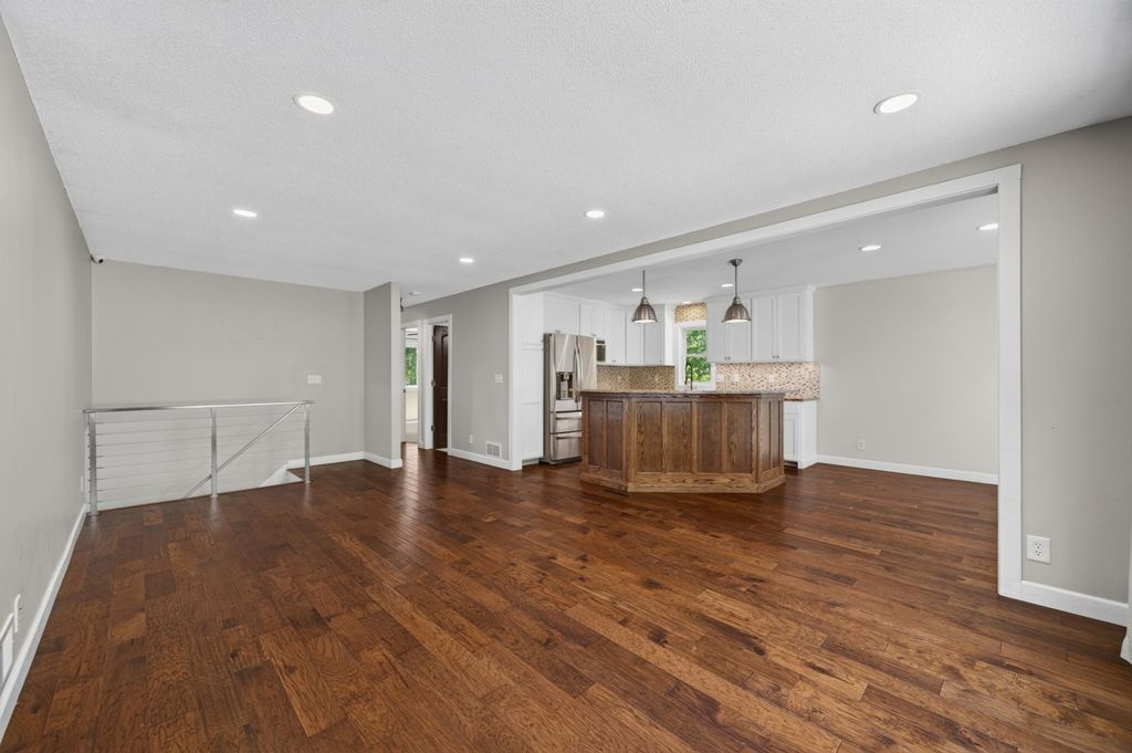 2421 4th Street, White Bear Twp, MN 55110 — photo 4