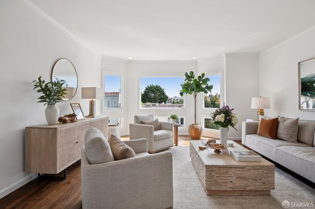 3729 Divisadero Street, San Francisco, CA 94123