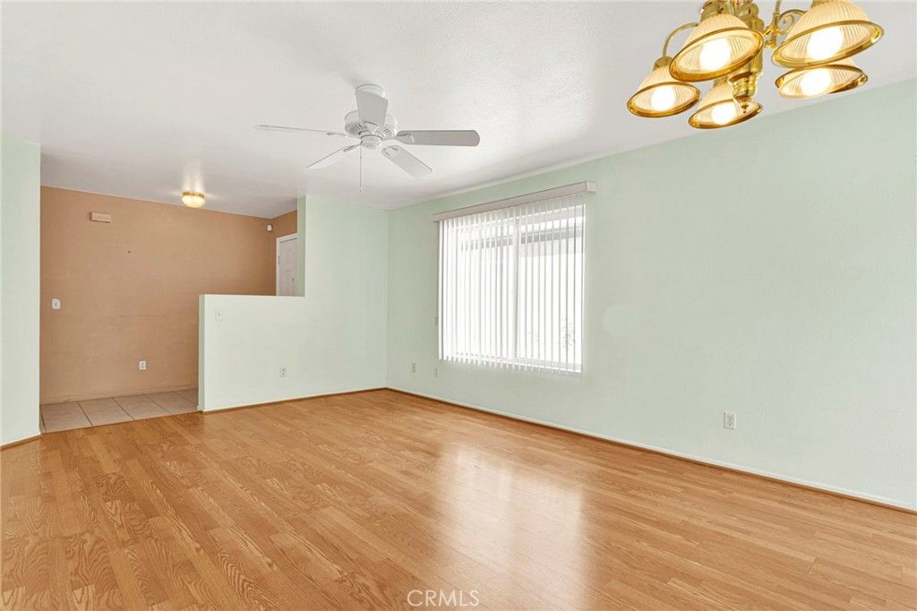 Image 13 of property listing at 19034 Stoddard, Apple Valley, CA 92308