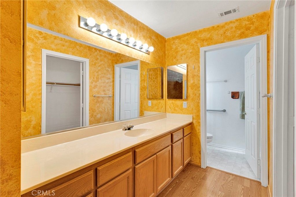 Image 21 of property listing at 19034 Stoddard, Apple Valley, CA 92308