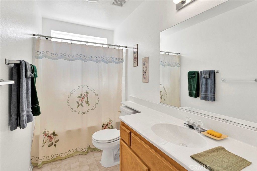 Image 29 of property listing at 19034 Stoddard, Apple Valley, CA 92308