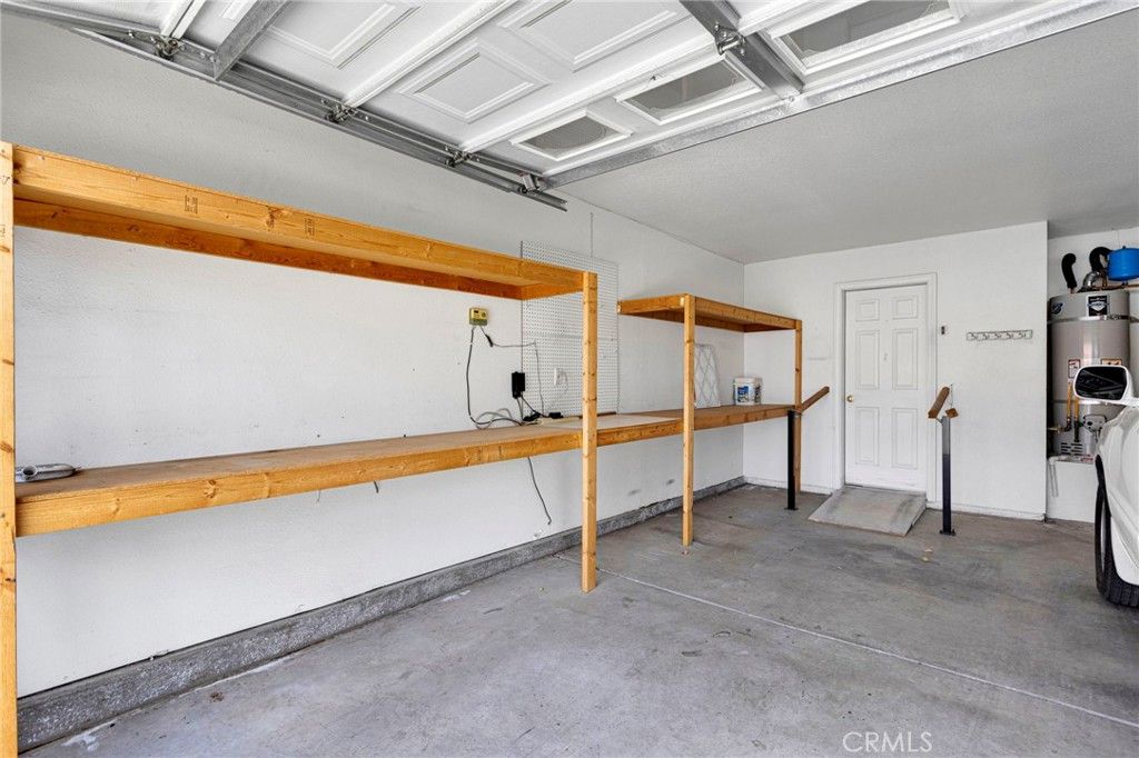 Image 32 of property listing at 19034 Stoddard, Apple Valley, CA 92308