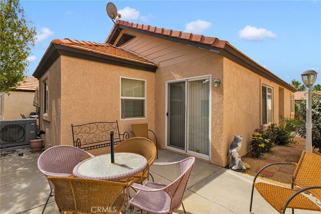 Image 35 of property listing at 19034 Stoddard, Apple Valley, CA 92308