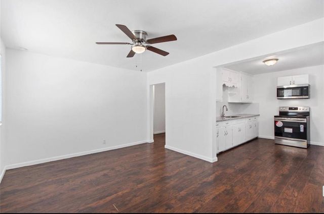 8410 Elrod Street, Houston, TX 77017
