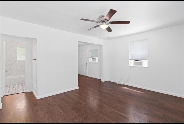 8410 Elrod Street, Houston, TX 77017