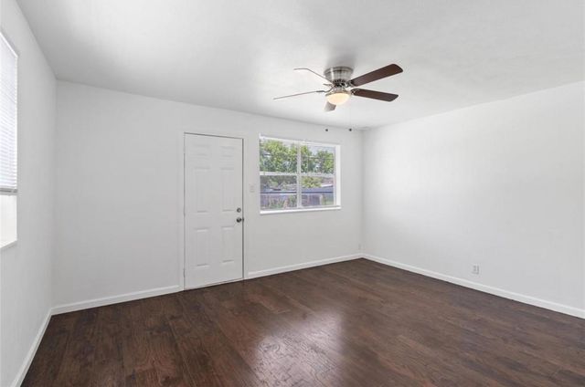 8410 Elrod Street, Houston, TX 77017