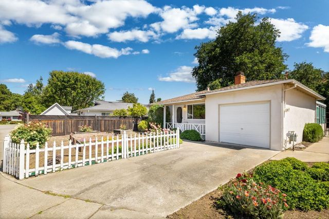 614 Linden Lane, Martinez, CA 94553
