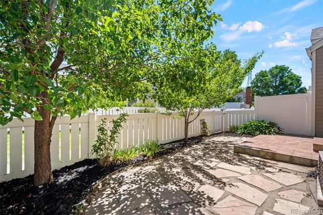 15555 E 40th Avenue 110, Denver, CO 80239