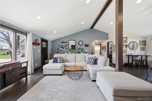 4 Frantzen, Cheektowaga, NY 14227
