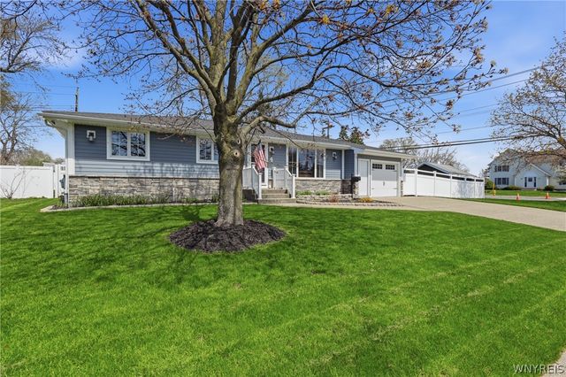 4 Frantzen, Cheektowaga, NY 14227