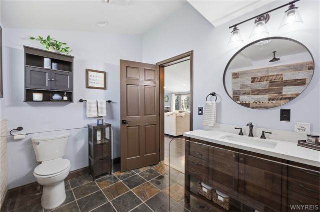 4 Frantzen, Cheektowaga, NY 14227