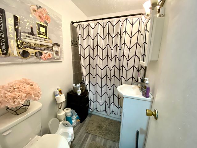 1124 W Cushing Street, Decatur, IL 62526