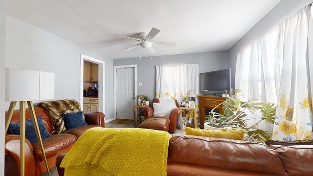 1124 W Cushing Street, Decatur, IL 62526