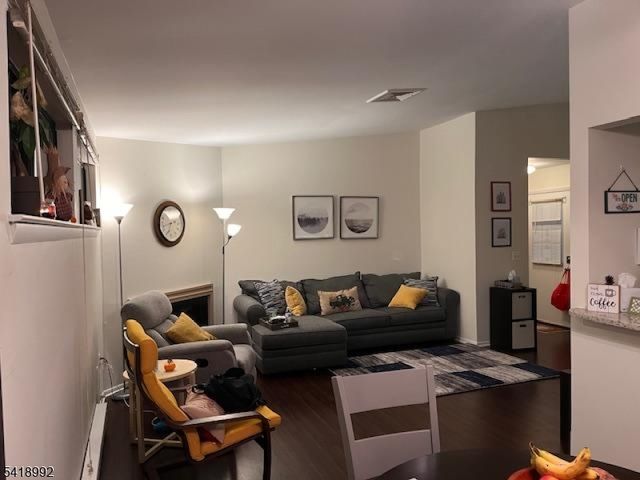 14 Crossway, Union Twp., NJ 08809