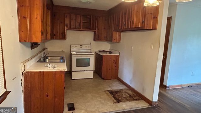 955 Ell Street, Macon, GA 31206