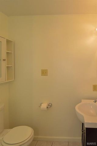 37 Hemlock, Belleville, IL 62221