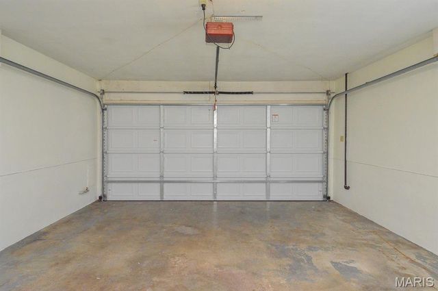 37 Hemlock, Belleville, IL 62221