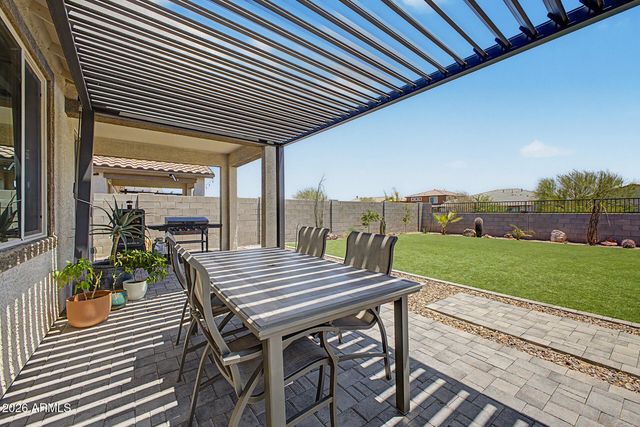 17849 W GAMBIT Trail, Surprise, AZ 85387