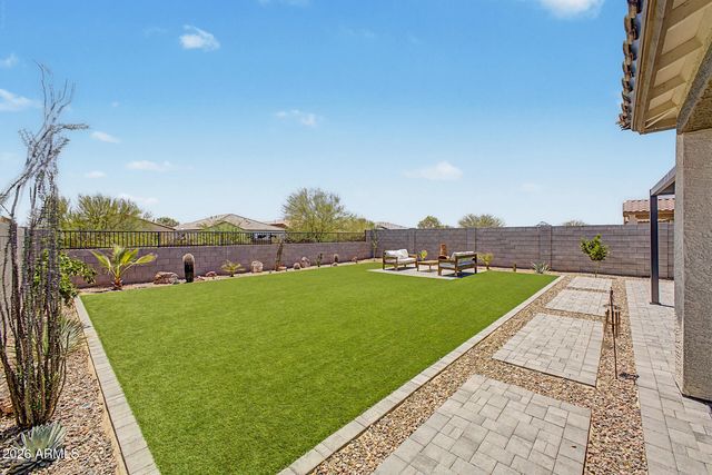 17849 W GAMBIT Trail, Surprise, AZ 85387