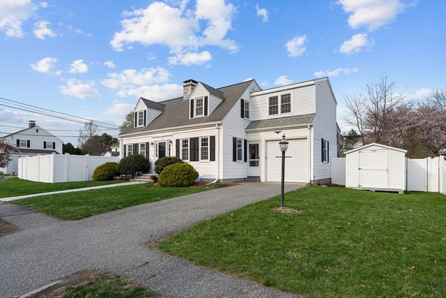 5 Putnam Rd, Arlington, MA 02474