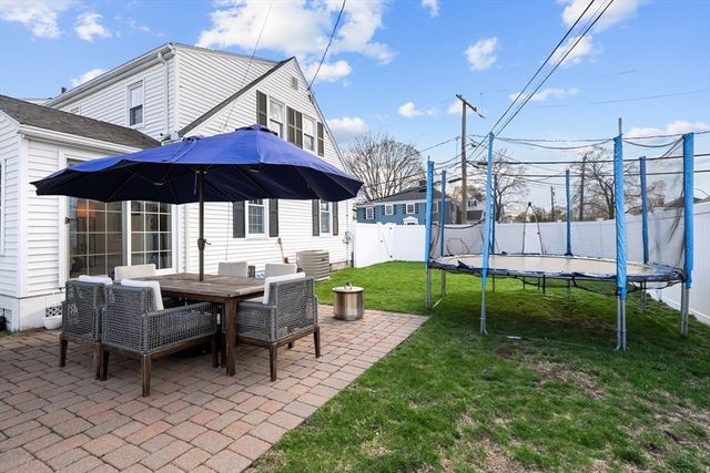 5 Putnam Rd, Arlington, MA 02474