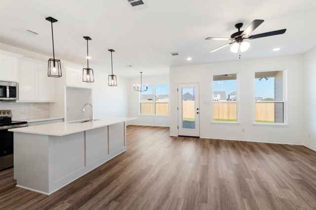 1932 Stubbs Drive, Bryan, TX 77807