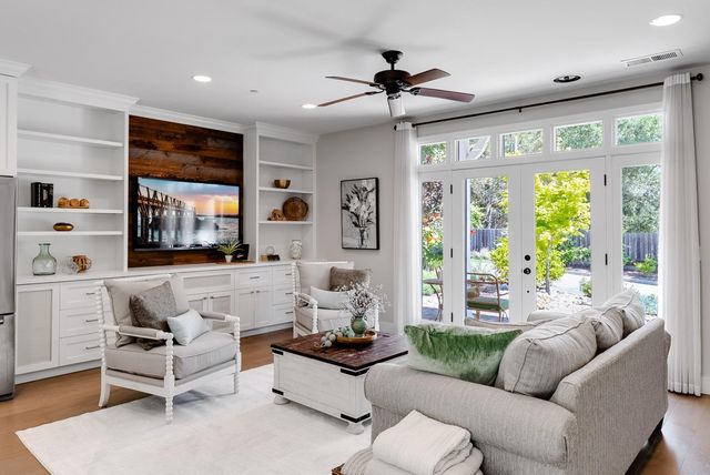 122 Dunn Lane, Scotts Valley, CA 95066