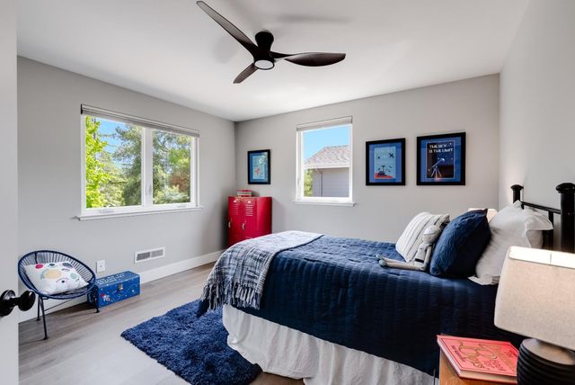 122 Dunn Lane, Scotts Valley, CA 95066