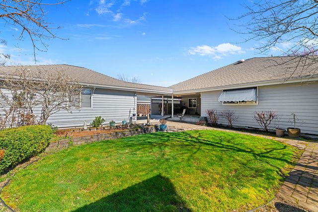 296 Brandon Street, Central Point, OR 97502