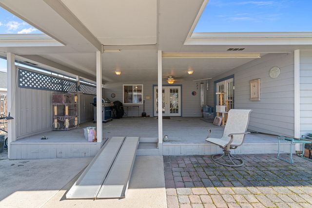 296 Brandon Street, Central Point, OR 97502