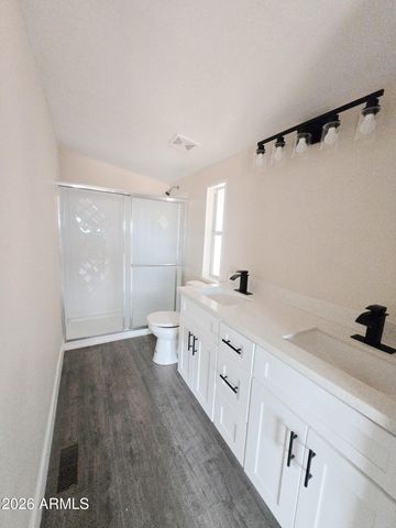 43104 W CATALINA Drive, Tonopah, AZ 85354