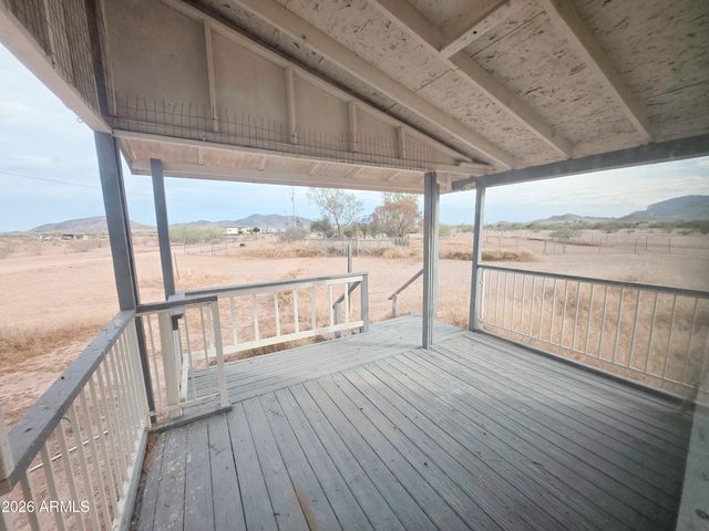 43104 W CATALINA Drive, Tonopah, AZ 85354