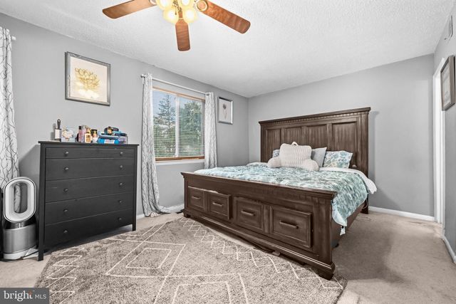 2555 FOX RIDGE CT, Woodbridge, VA 22192