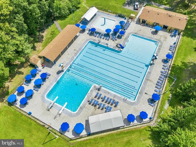 2555 FOX RIDGE CT, Woodbridge, VA 22192