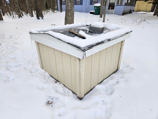 5042 Wedgewood Drive, Harrison, MI 48625