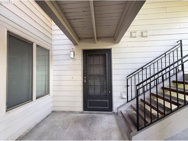 10132 Sw TRAPPER Ter, Beaverton, OR 97008