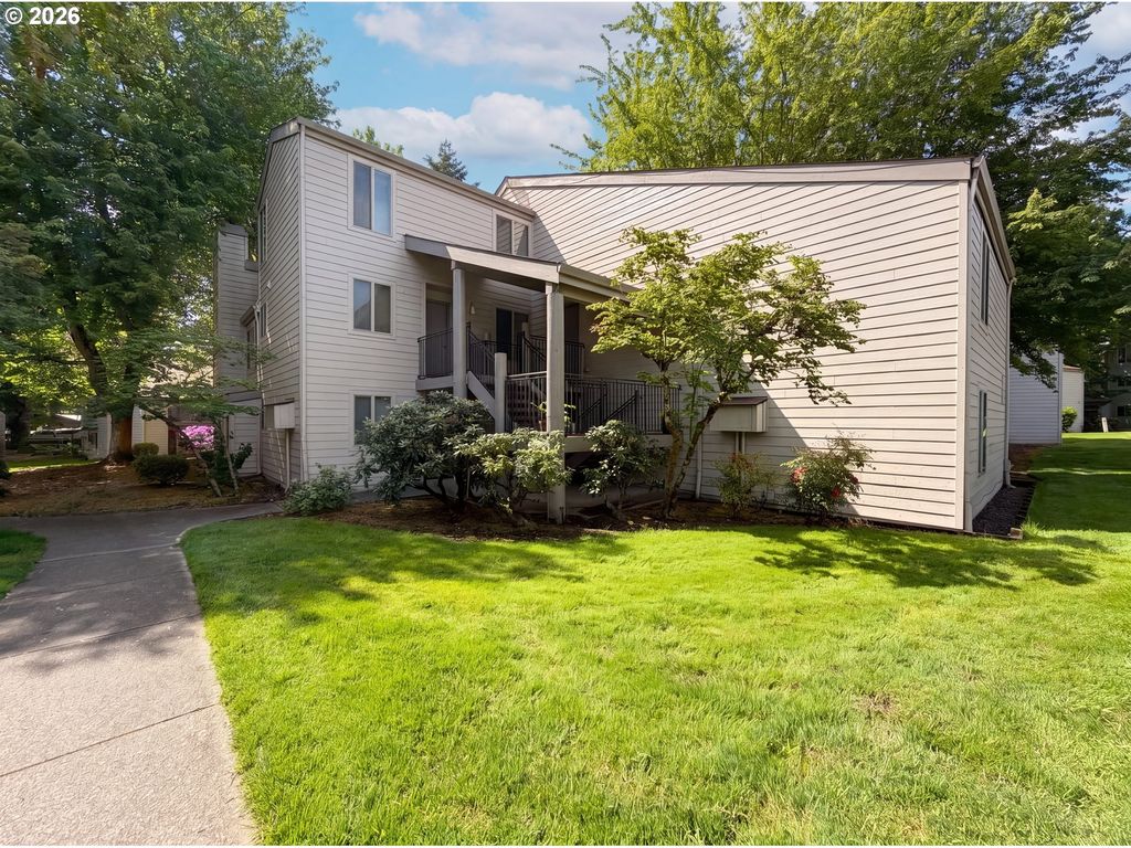 10132 Sw TRAPPER Ter, Beaverton, OR 97008