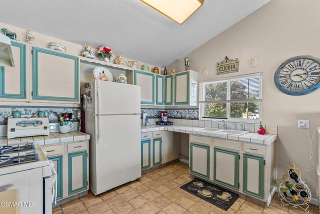 7860 Fenwick Street, Sunland, CA 91040