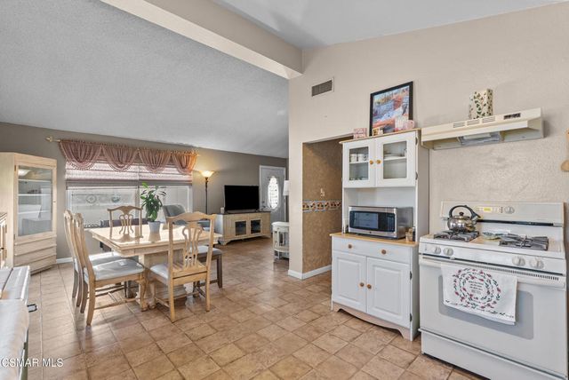 7860 Fenwick Street, Sunland, CA 91040