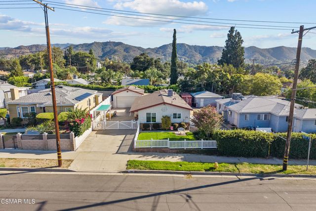 7860 Fenwick Street, Sunland, CA 91040