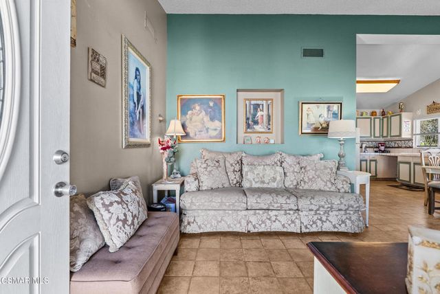 7860 Fenwick Street, Sunland, CA 91040