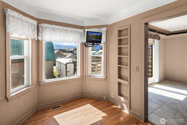 109 W 3rd Street, Cle Elum, WA 98922