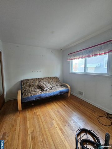 138 Madison Avenue, Rochelle Park, NJ 07662