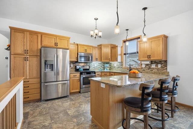 4727 6th Street W, West Fargo, ND 58078