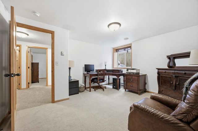 4727 6th Street W, West Fargo, ND 58078