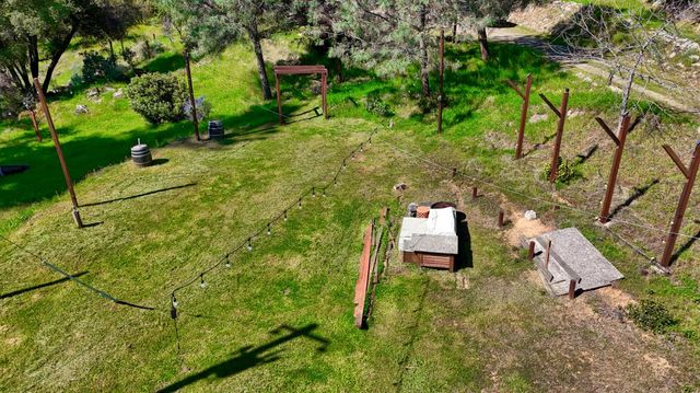 4740 Grist Road, Mariposa, CA 95338