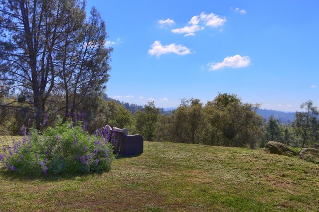 4740 Grist Road, Mariposa, CA 95338