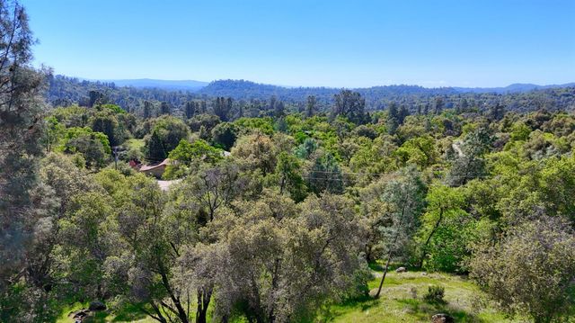 4740 Grist Road, Mariposa, CA 95338