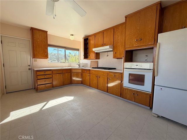 716 Fischer, Glendale, CA 91205